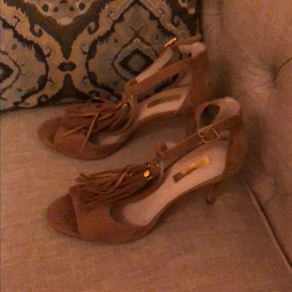 Like brand new Louise Ethan Cié shoes